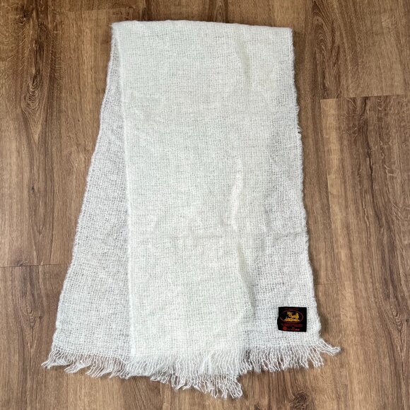 White Delicate Scottish Edinburgh Woolen Mill 100% Wool - Picture 2 of 8